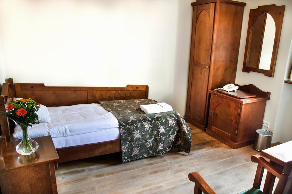 Zamek Golubski Quarto foto
